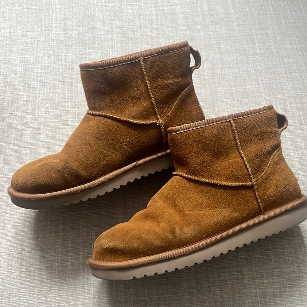 Koolaburra by UGG mini booties in size 9